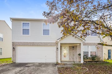 8825 BROWNS VALLEY LN CAMBY, IN 46113